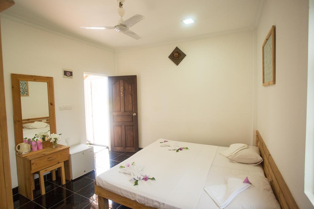 Faza View Inn, Maafushi Eksteriør bilde