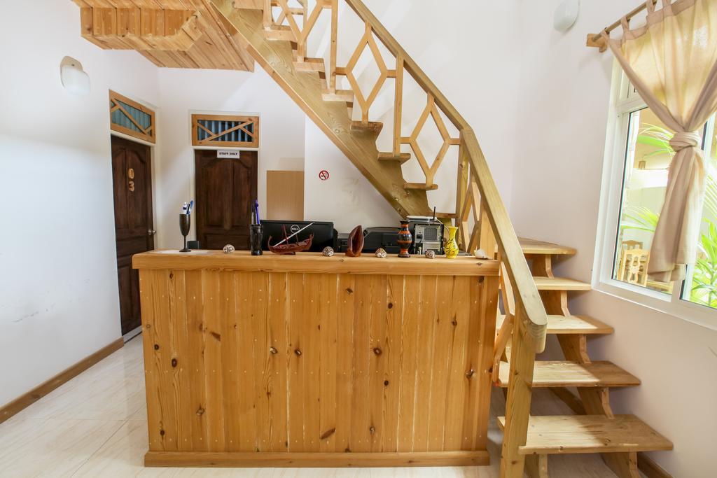 Faza View Inn, Maafushi Eksteriør bilde