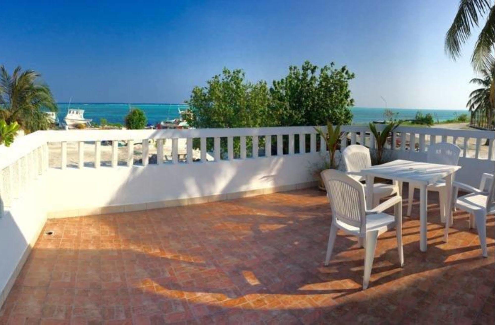Faza View Inn, Maafushi Eksteriør bilde