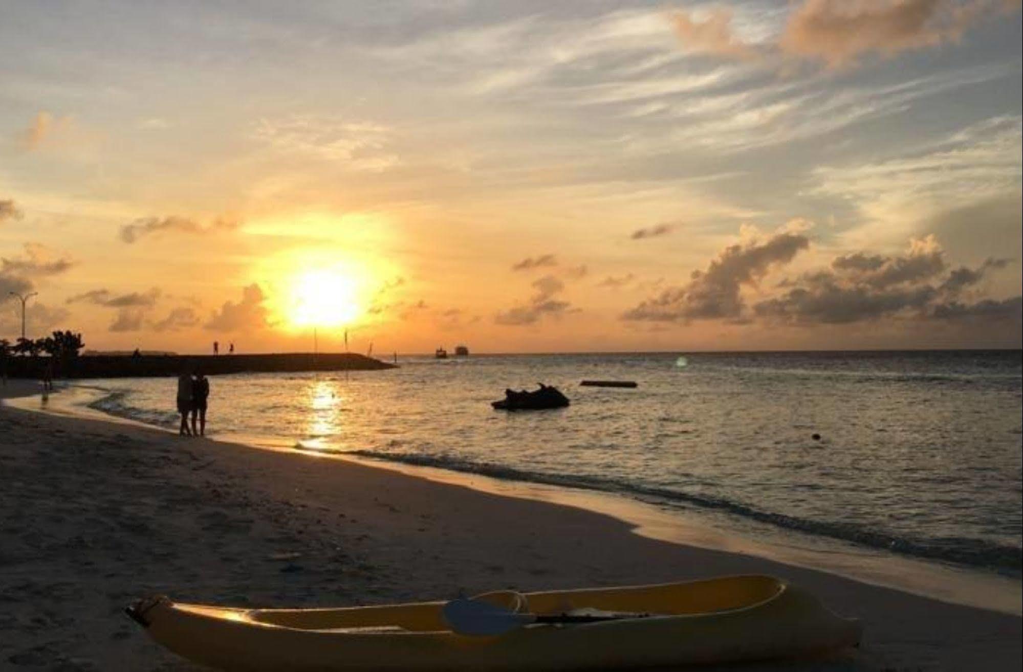 Faza View Inn, Maafushi Eksteriør bilde